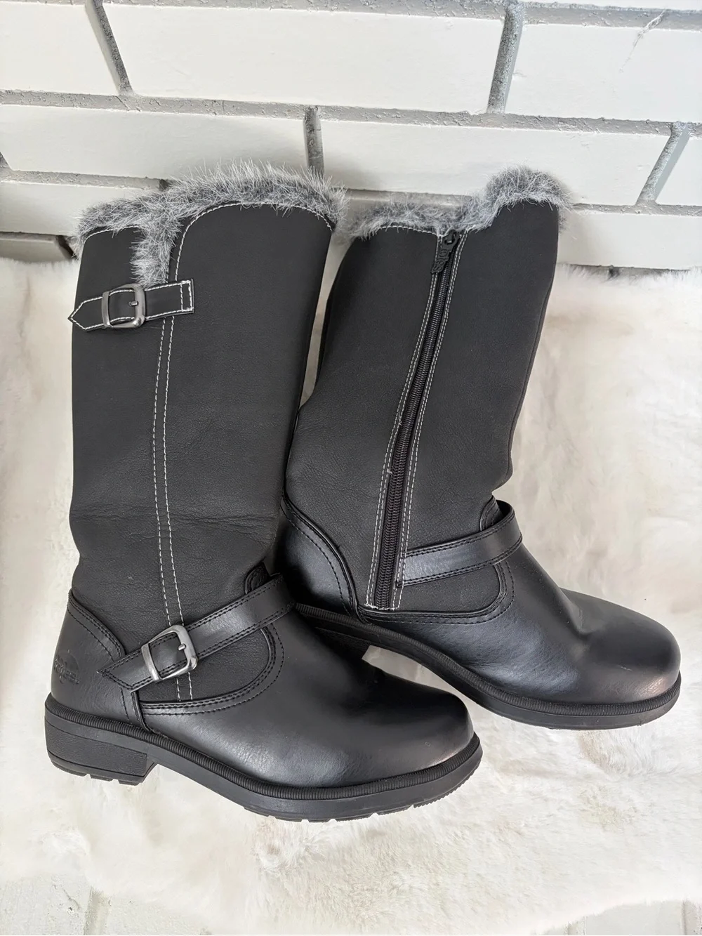 totes Black Knee-High Faux-Fur Trim Riding Boots